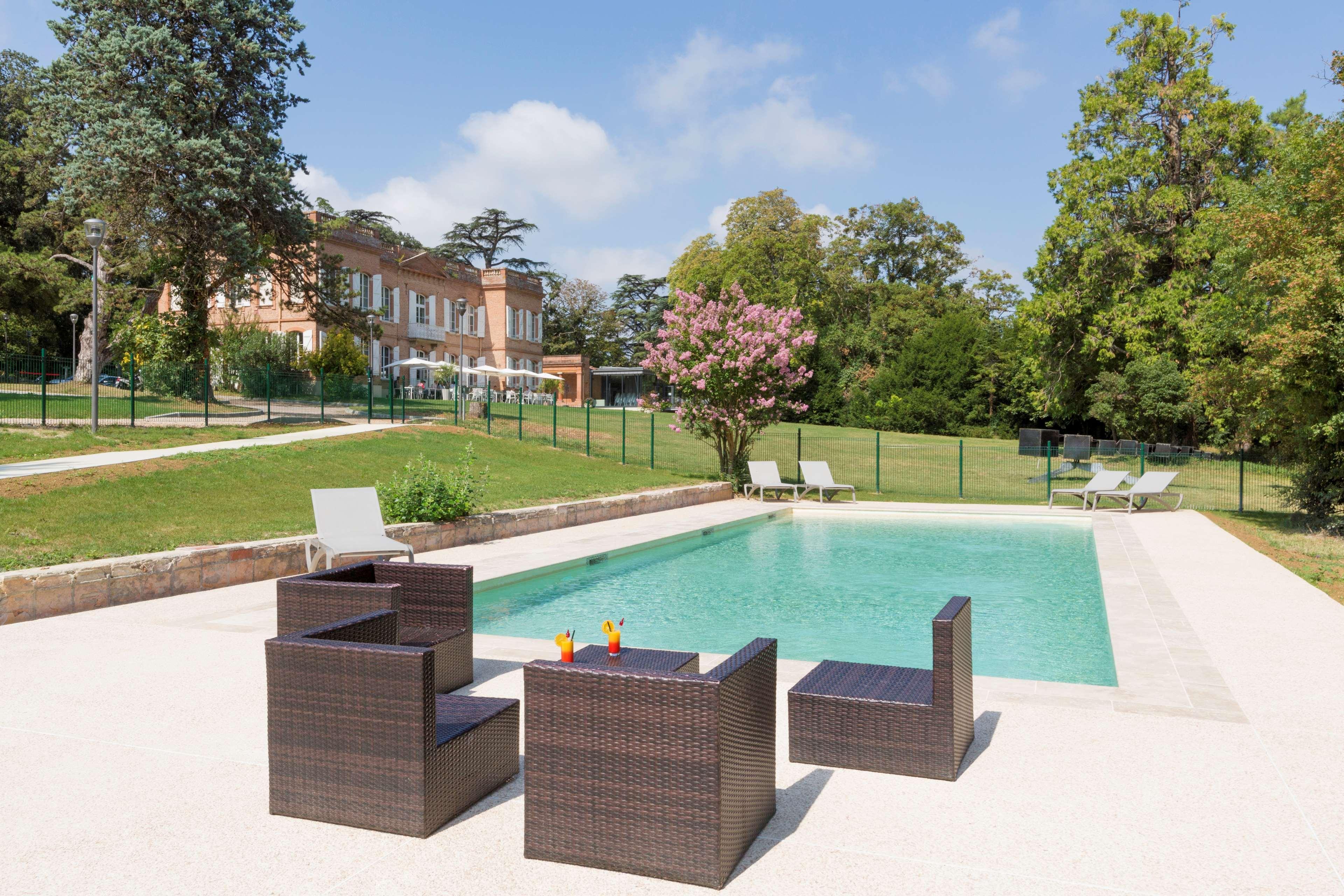 Best Western Premier Le Domaine De Montjoie Рамонвиль-Сент-Ань Экстерьер фото